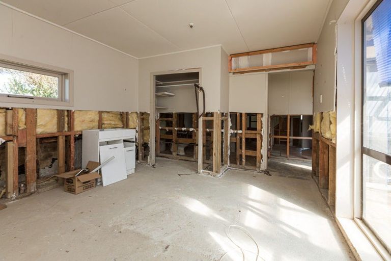 Photo of property in 15 Keppel Street, Porangahau, 4291