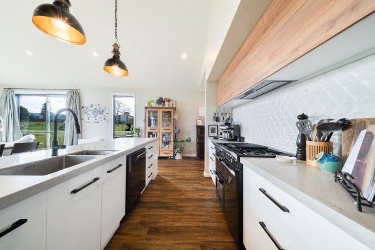 Photo of property in 673 Woodbury Road, Woodbury, Geraldine, 7991