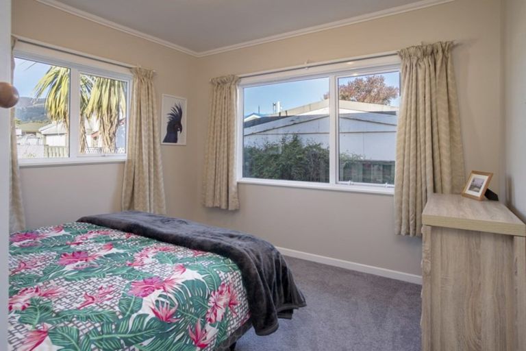 Photo of property in 37 Kaka Street, Stoke, Nelson, 7011