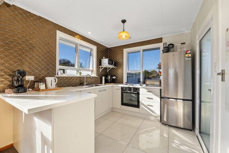 Photo of property in 22 Murray Avenue, Hawera, 4610