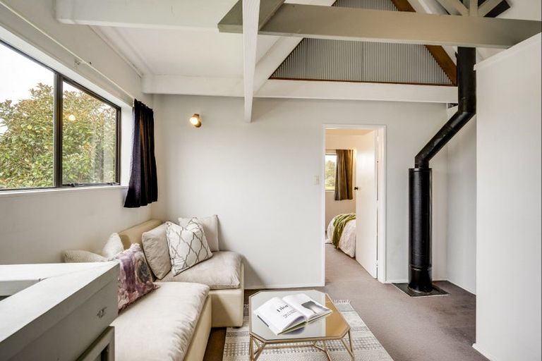 Photo of property in 141 Tait Drive, Greenmeadows, Napier, 4112