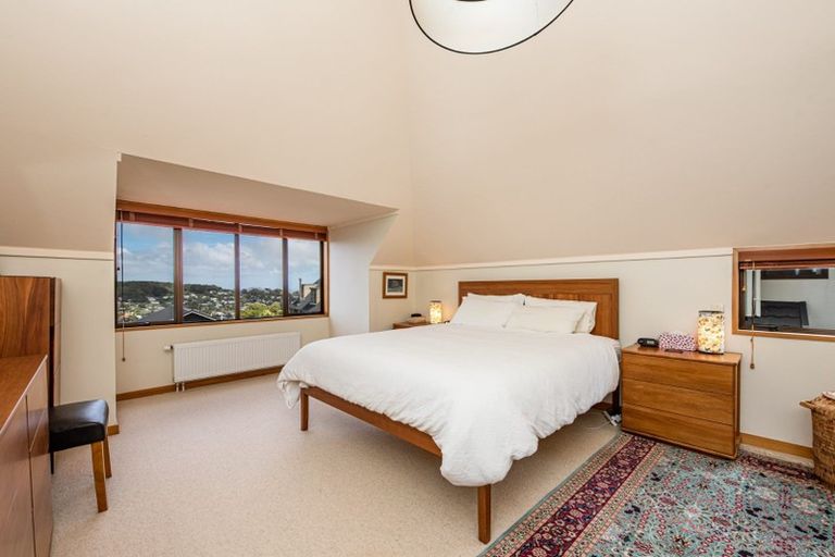 Photo of property in 20 Satara Crescent, Khandallah, Wellington, 6035