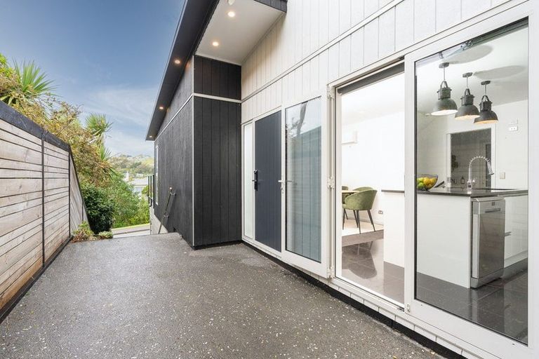 Photo of property in 49 Bassett Road, Johnsonville, Wellington, 6037