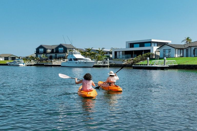 Photo of property in 72 Hauhou Lane, One Tree Point, Ruakaka, 0118