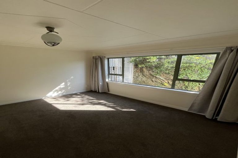 Photo of property in 21 Fraser Avenue, Johnsonville, Wellington, 6037
