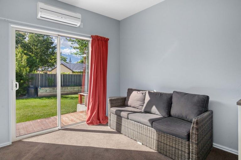 Photo of property in 27 Pisa Moorings Road, Mount Pisa, Cromwell, 9383