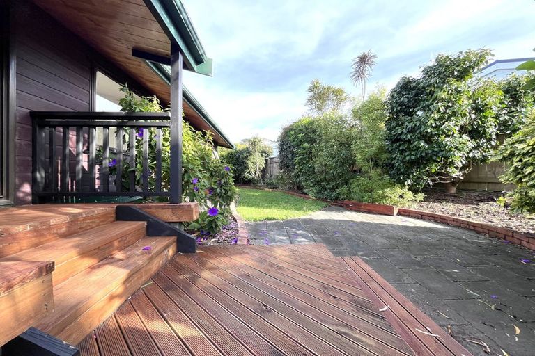 Photo of property in 15 The Yardarm, Whitby, Porirua, 5024