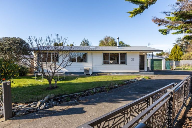 Photo of property in 21 Bowden Place, Whakatu, Hastings, 4102