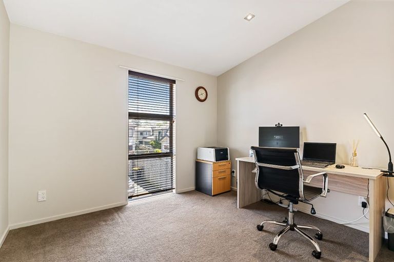 Photo of property in 4 Elderwood Lane, Edgeware, Christchurch, 8013