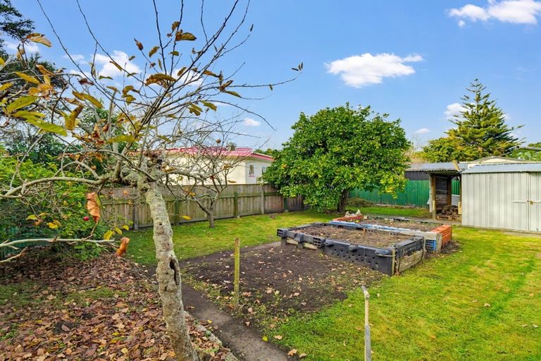 Photo of property in 16 Victory Place, Aramoho, Whanganui, 4500