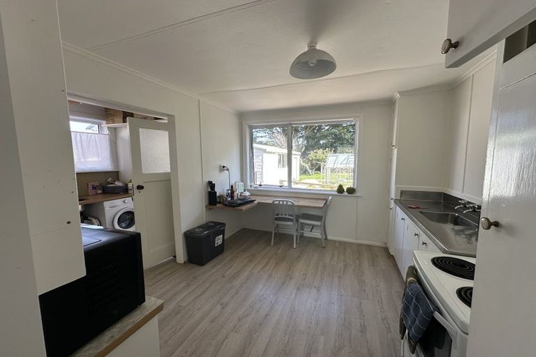 Photo of property in 96 Main Road, Titahi Bay, Porirua, 5022