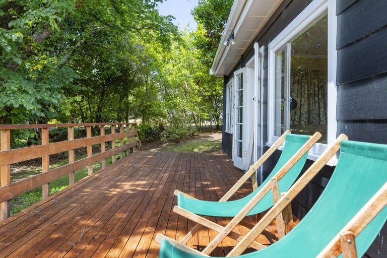 Photo of property in 42 Pihanga Road, Kuratau, Turangi, 3381
