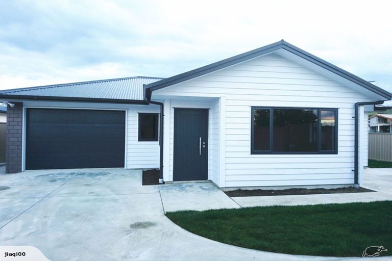 Photo of property in 424b Gloucester Street, Taradale, Napier, 4112