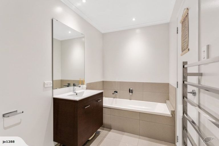 Photo of property in 21 Rangihina Road, Hobsonville, Auckland, 0616