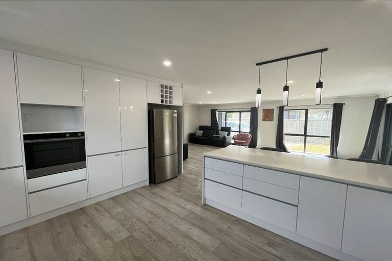 Photo of property in 43a Harania Avenue, Favona, Auckland, 2024