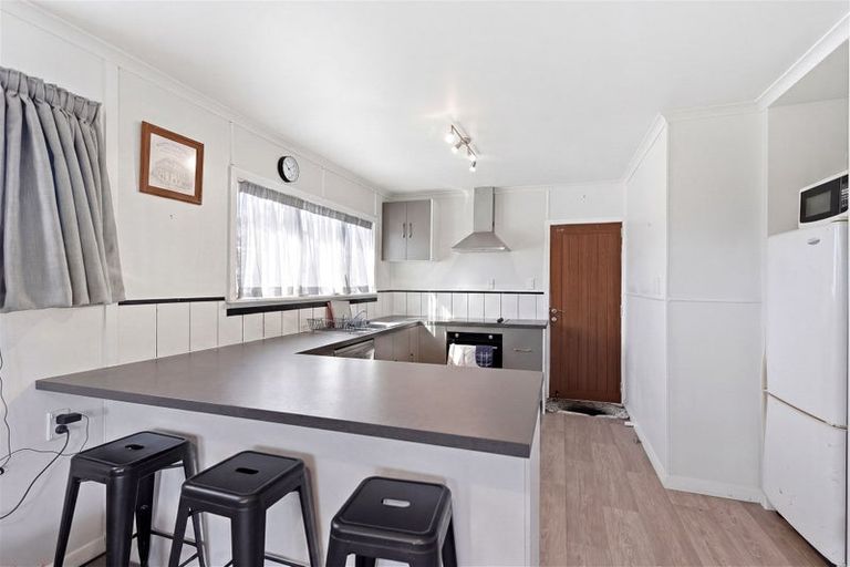 Photo of property in 17 Mcglashen Street, Motueka, 7120