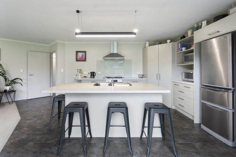 Photo of property in 39 County Heights Drive, Aokautere, Palmerston North, 4471