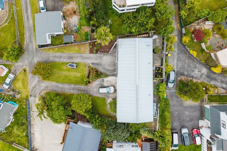Photo of property in 17 Merehai Place, Snells Beach, 0920