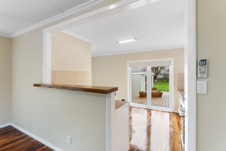 Photo of property in 30 Tararua Street, Pahiatua, 4910