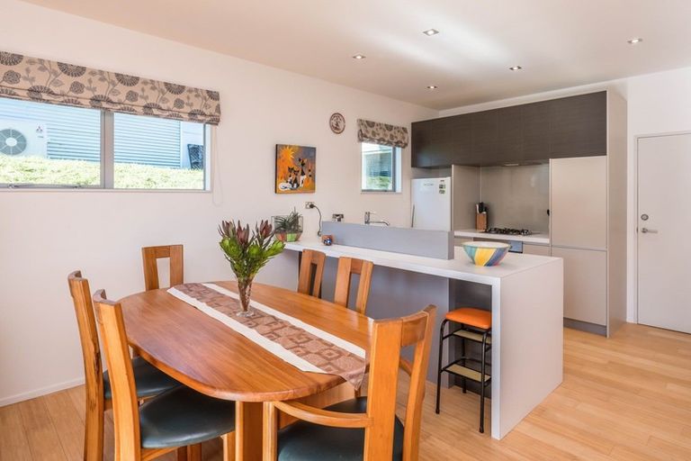 Photo of property in 72 Saddleback Grove, Karori, Wellington, 6012