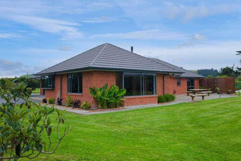 Photo of property in 56 Hawthorne Road, Kaikoura, 7300