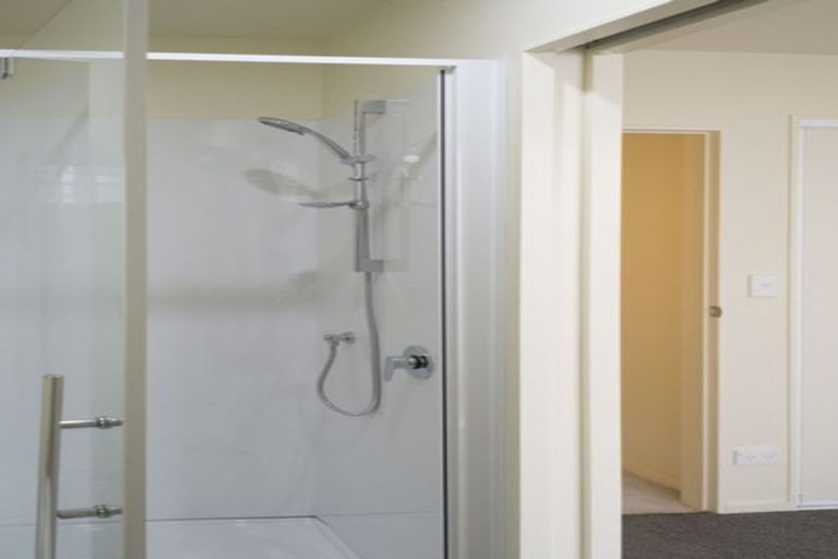 Photo of property in Pirie Street Townhouses, 18/35u Pirie Street, Mount Victoria, Wellington, 6011