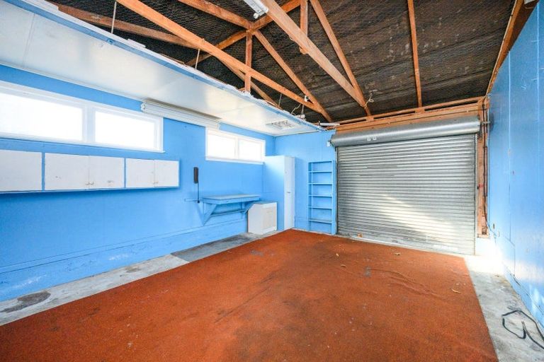 Photo of property in 28 Buick Crescent, Awapuni, Palmerston North, 4412