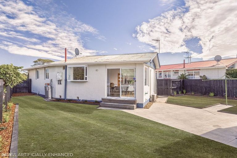 Photo of property in 26 Donnington Street, Parklands, Christchurch, 8083