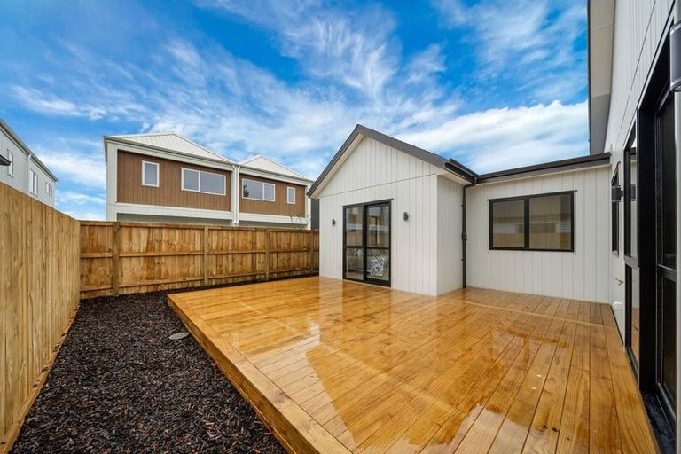 Photo of property in 364 Linwood Road, Karaka, 2580