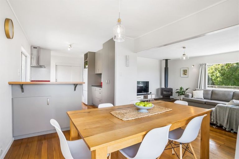 Photo of property in 206 Don Buck Road, Massey, Auckland, 0614