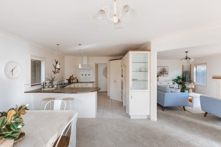 Photo of property in 11 Santa Cruz Drive, Papamoa Beach, Papamoa, 3118