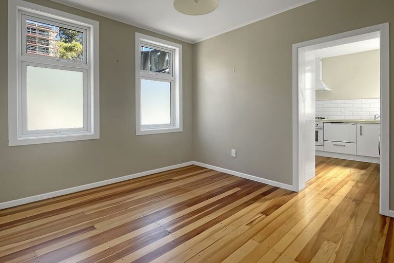 Photo of property in 34f1 Hawkestone Street, Thorndon, Wellington, 6011
