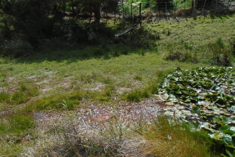 Photo of property in 43a Pinetone Road, Kumeu, 0892