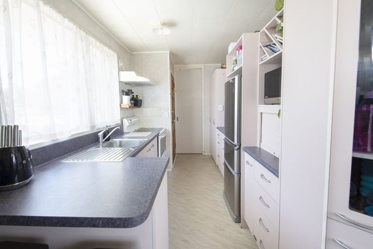 Photo of property in 2 Perry Crescent, Greenmeadows, Napier, 4112
