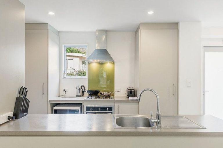 Photo of property in 2/2 Chelmsford Street, Ngaio, Wellington, 6035