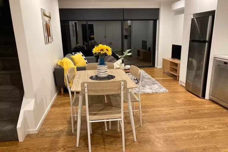 Photo of property in 5/7 Dickens Street, Addington, Christchurch, 8024