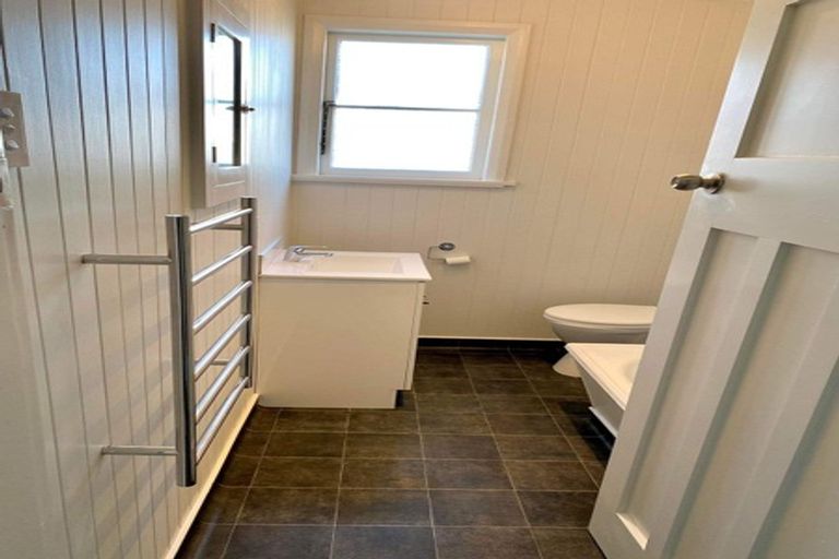 Photo of property in 69 Racecourse Road, Waipukurau, 4200