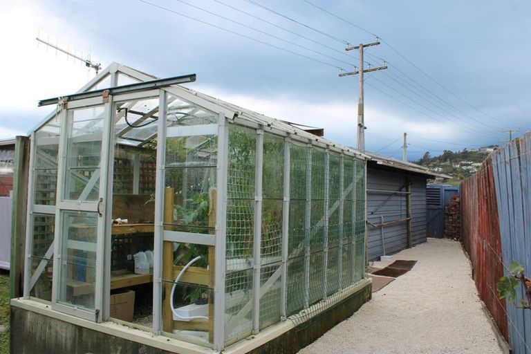 Photo of property in 50 Kaka Street, Stoke, Nelson, 7011