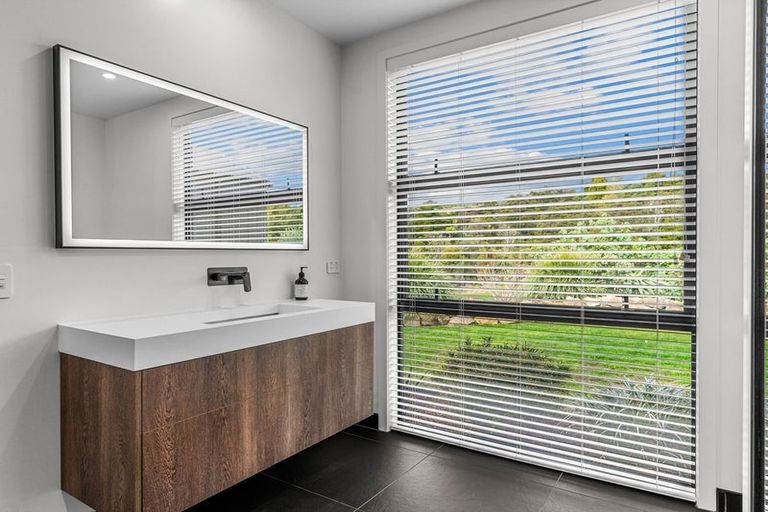 Photo of property in 136 Karanui Road, Te Kamo, Kamo, 0185