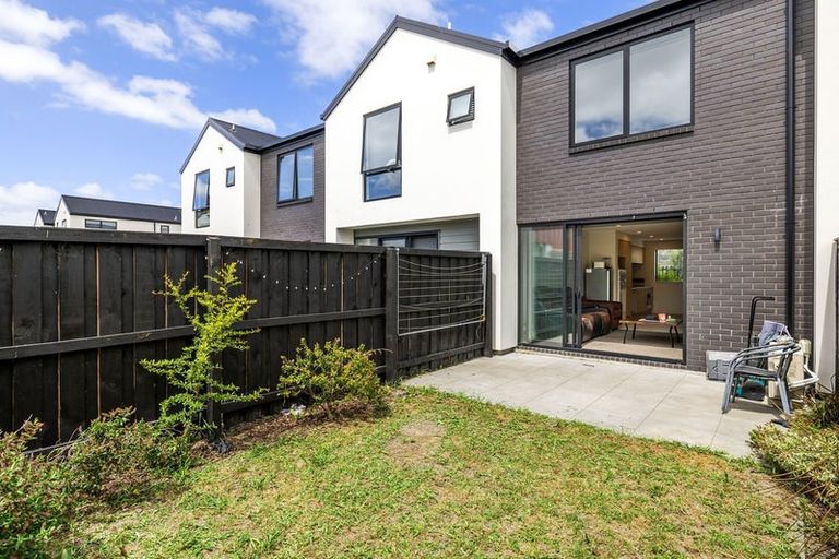 Photo of property in 122a Blenheim Road, Riccarton, Christchurch, 8041