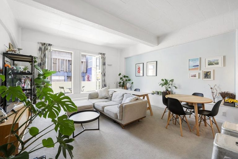 Photo of property in Palazzo, 42u1 Vivian Street, Te Aro, Wellington, 6011