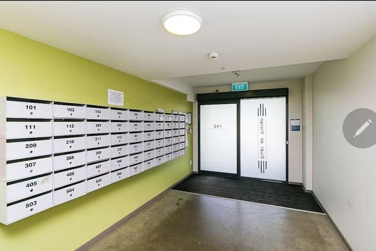 Photo of property in Dual Apartments, 108/142u Vivian Street, Te Aro, Wellington, 6011