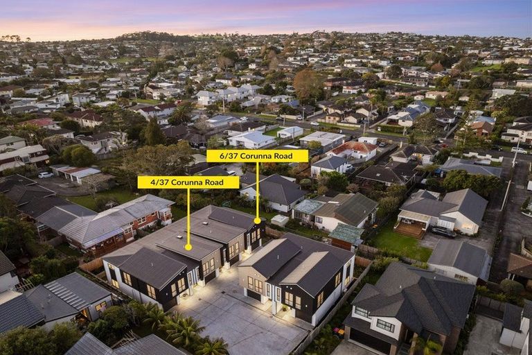 Photo of property in 37 Corunna Road, Milford, Auckland, 0620