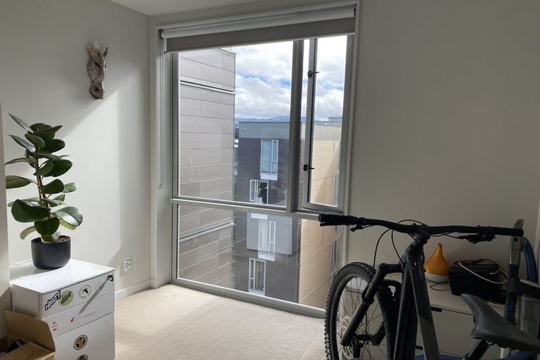 Photo of property in Monument Apartments, 9d/245 Wakefield Street, Te Aro, Wellington, 6011