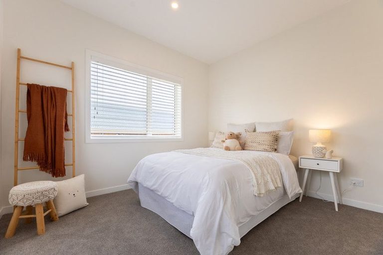Photo of property in 23 Frimley Terrace, Waikanae Beach, Waikanae, 5036