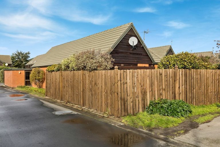 Photo of property in 19/415 Mairehau Road, Parklands, Christchurch, 8083