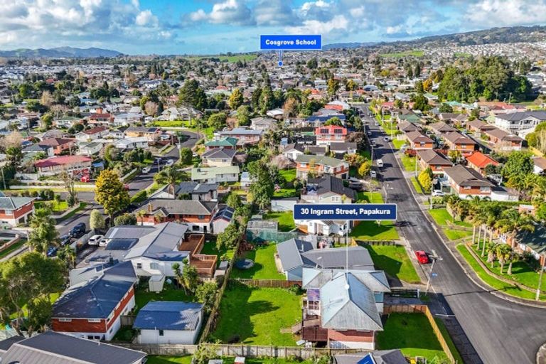 Photo of property in 30 Ingram Street, Papakura, 2110