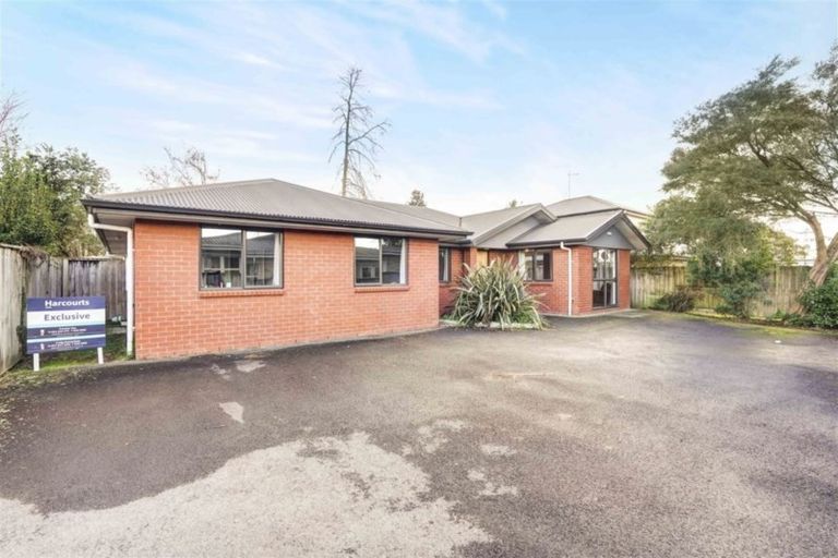 Photo of property in 215a Fox Street, Hamilton East, Hamilton, 3216