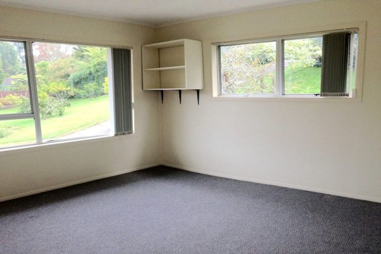 Photo of property in 421 Don Buck Road, Massey, Auckland, 0614
