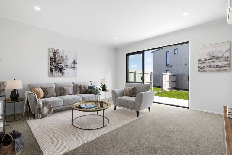 Photo of property in 77 Harewood Street, Whenuapai, Auckland, 0618